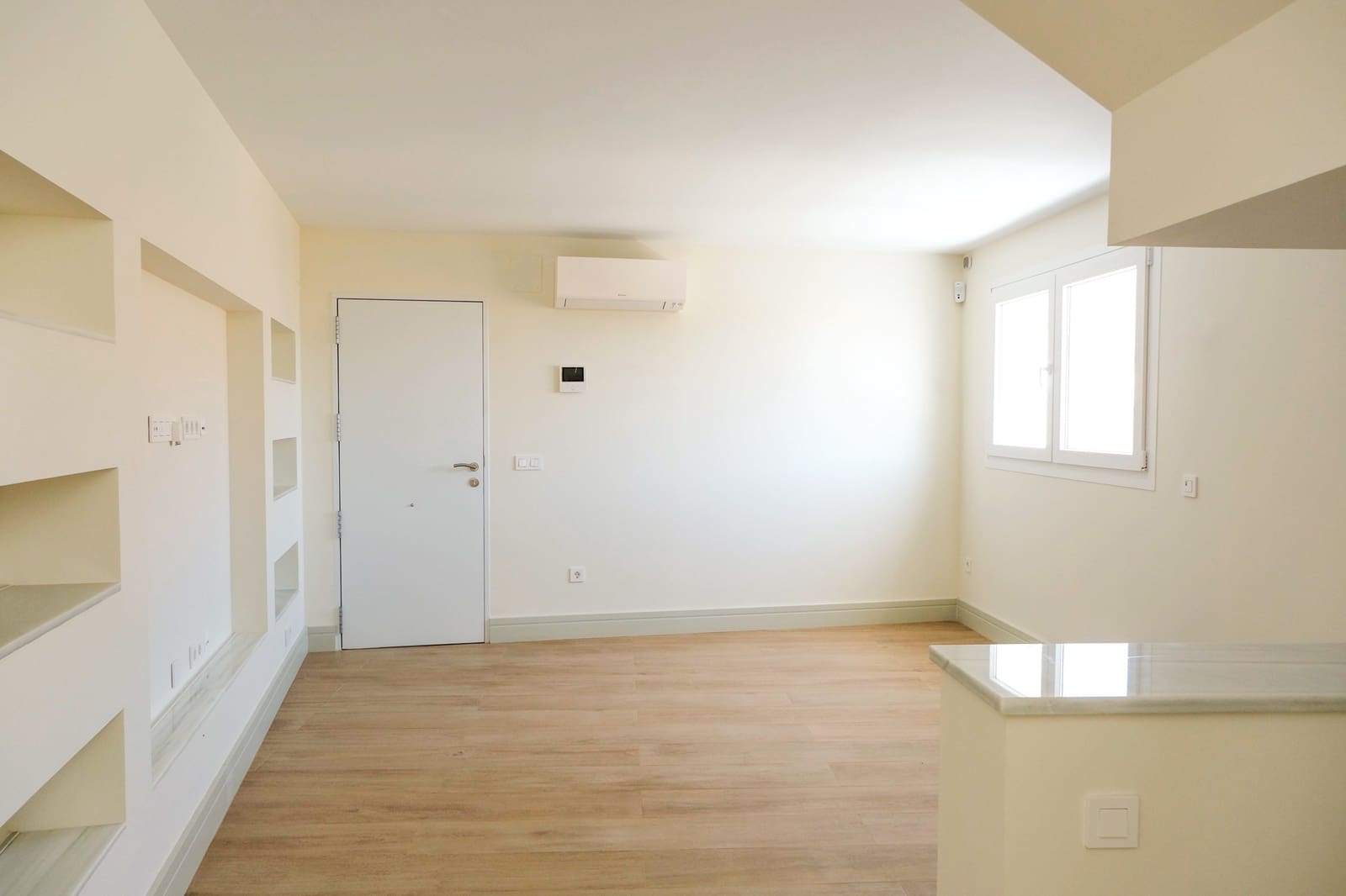 2 makuuhuone Kattohuoneisto myytävänä paikassa Malaga kaupunki - 880 000 € (Ref: 9626195)