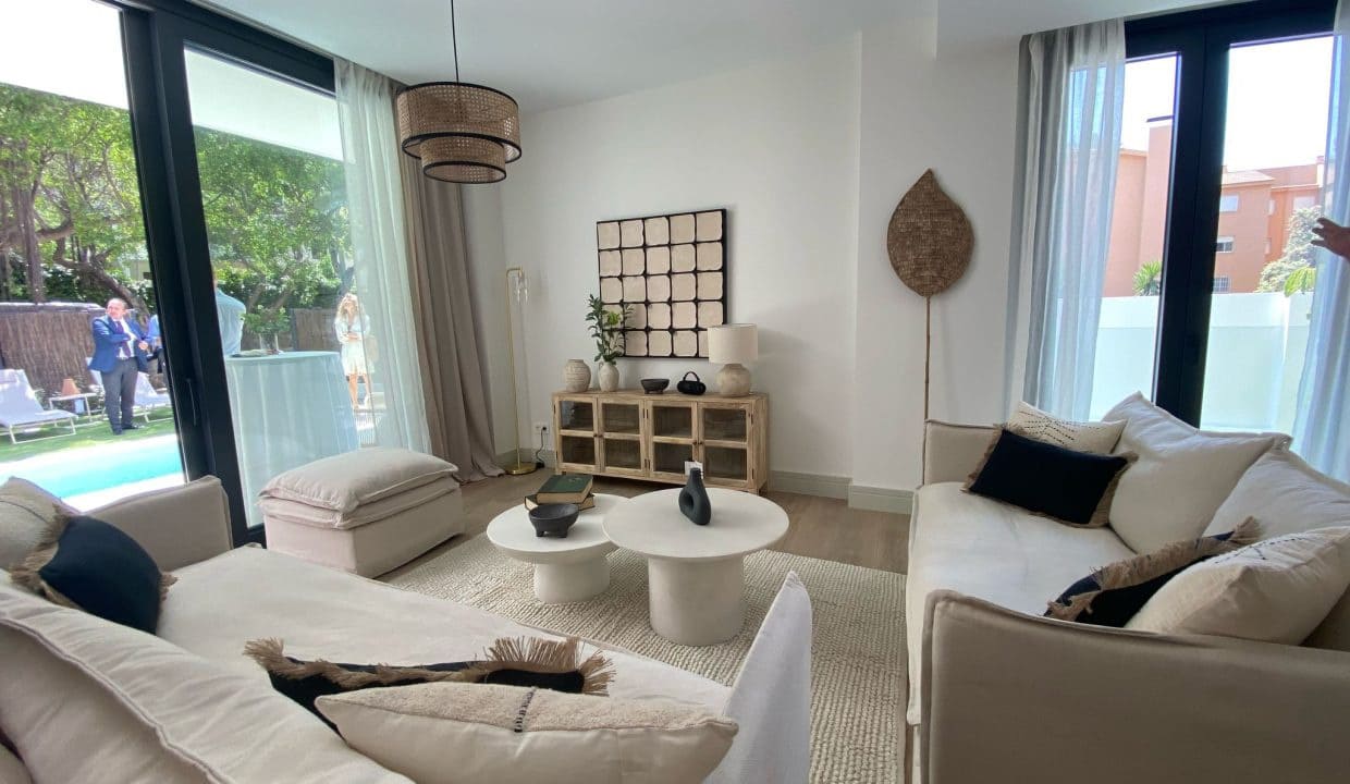 3 bedroom Semi-detached Villa for sale in Malaga city with pool garage - € 1,750,000 (Ref: 9626279)