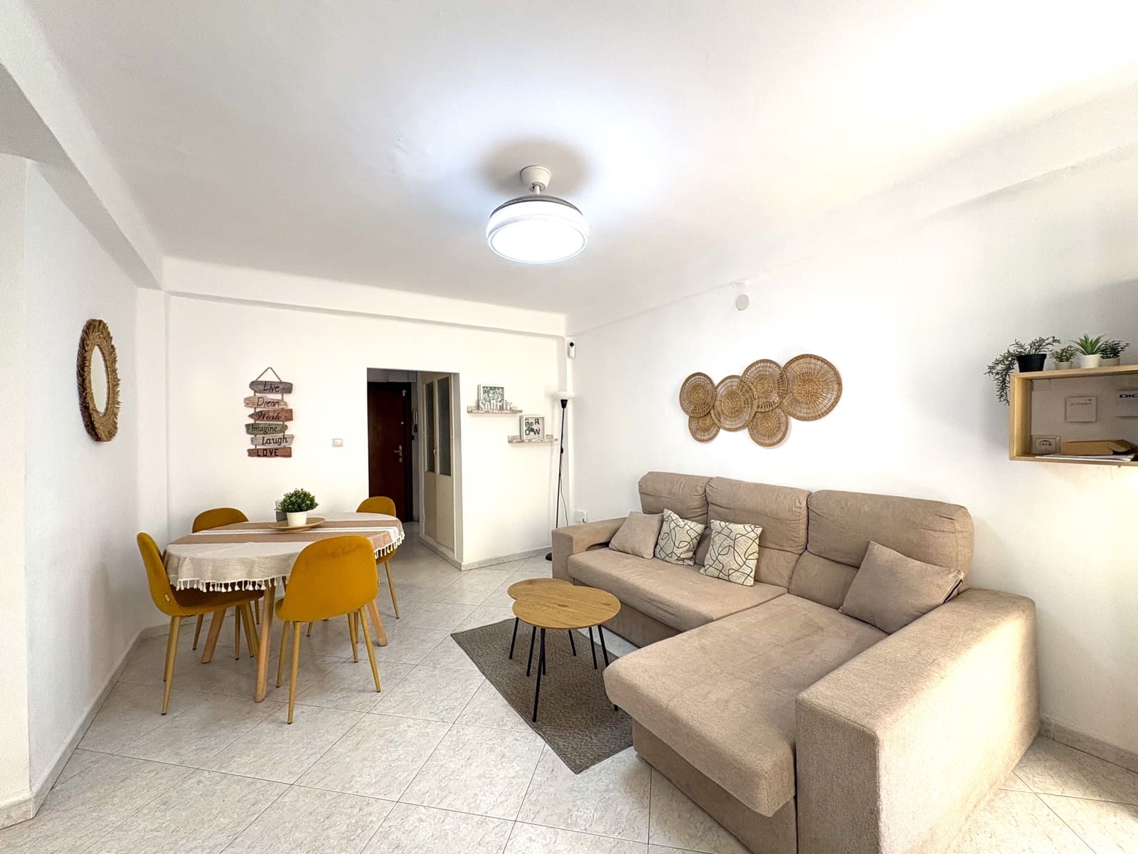3 sovrum Lägenhet till salu i Malaga stad - 252 000 € (Ref: 9669463)