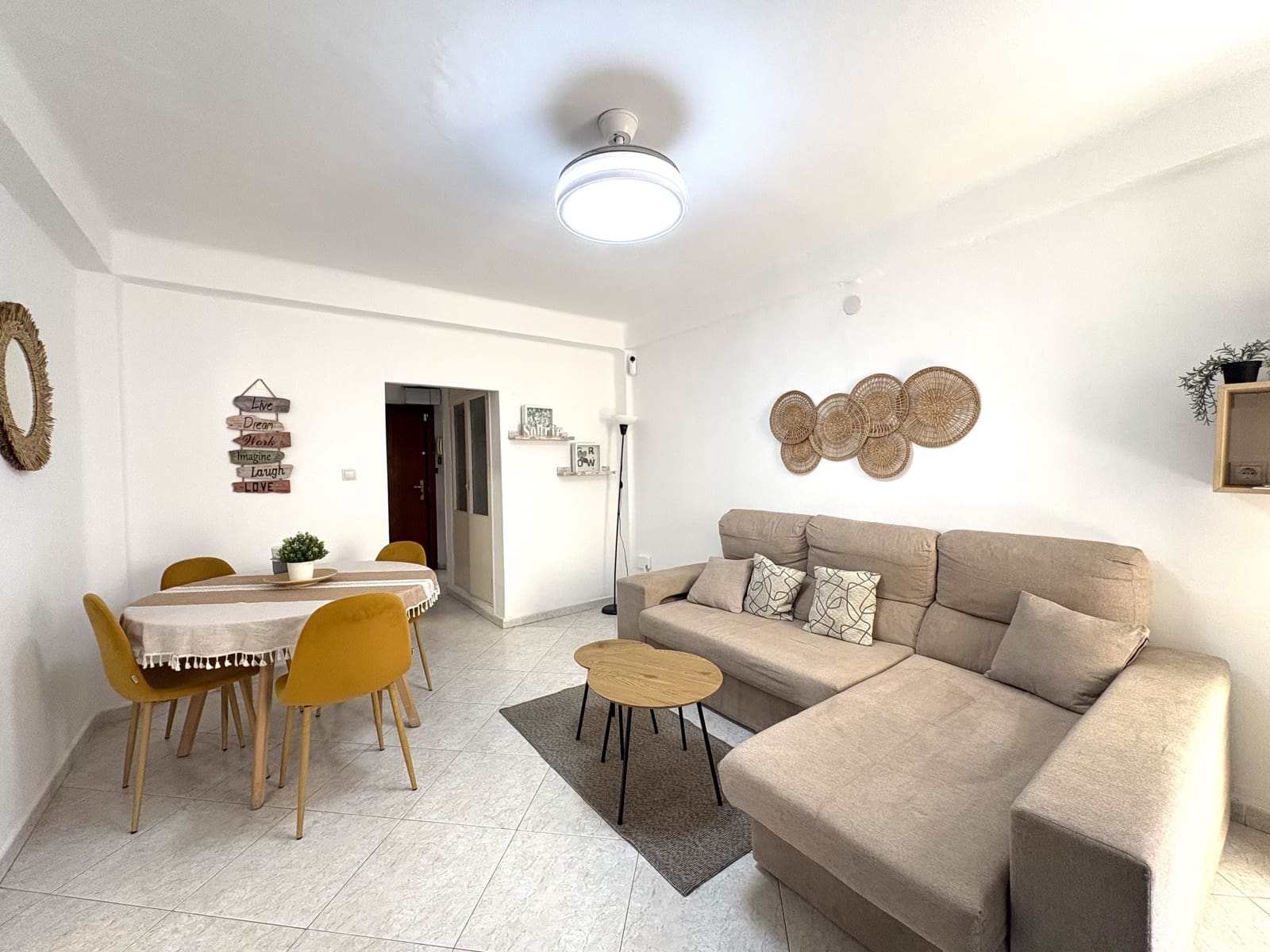 3 sovrum Lägenhet till salu i Malaga stad - 252 000 € (Ref: 9669463)