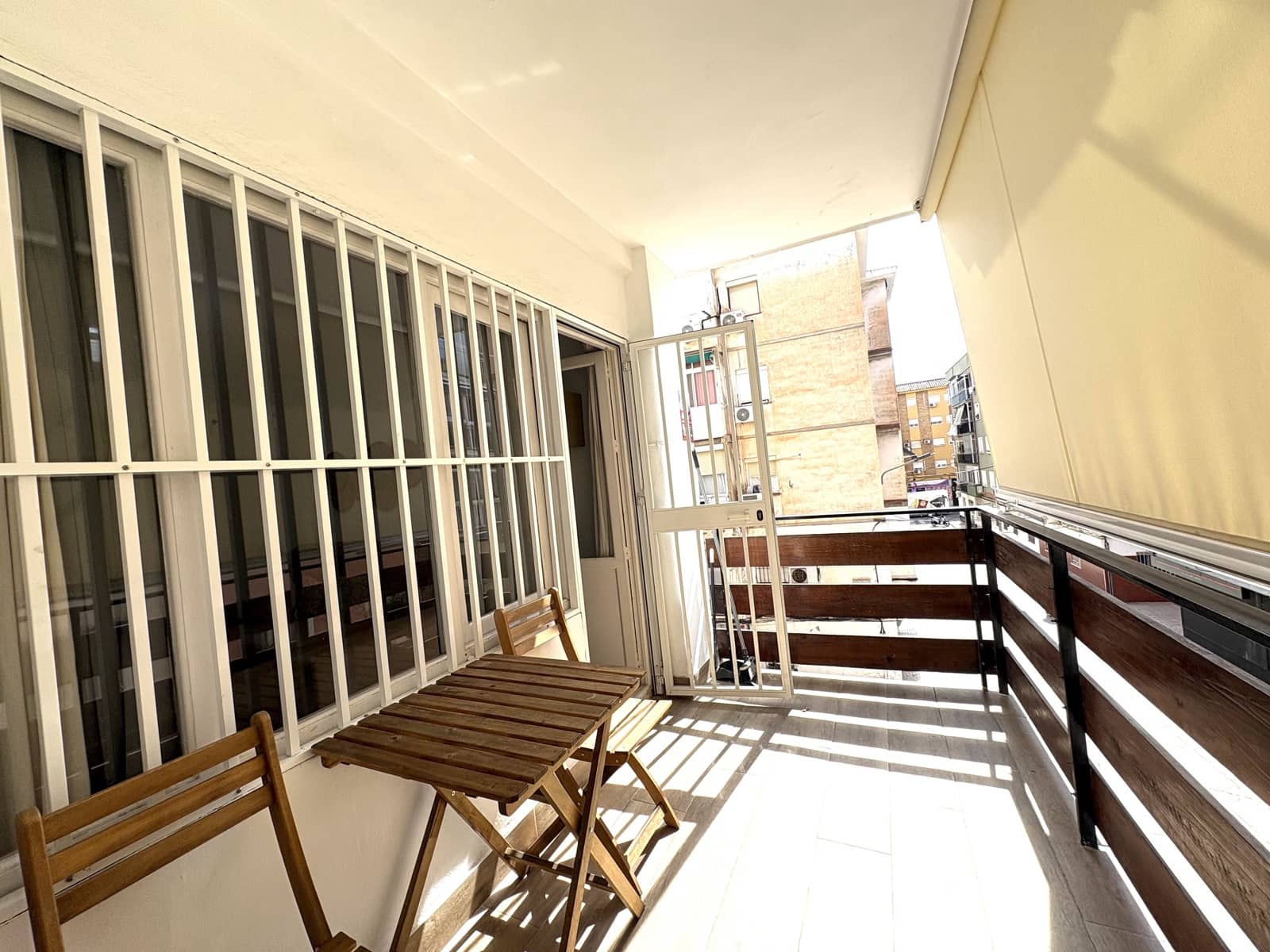 3 sovrum Lägenhet till salu i Malaga stad - 252 000 € (Ref: 9669463)