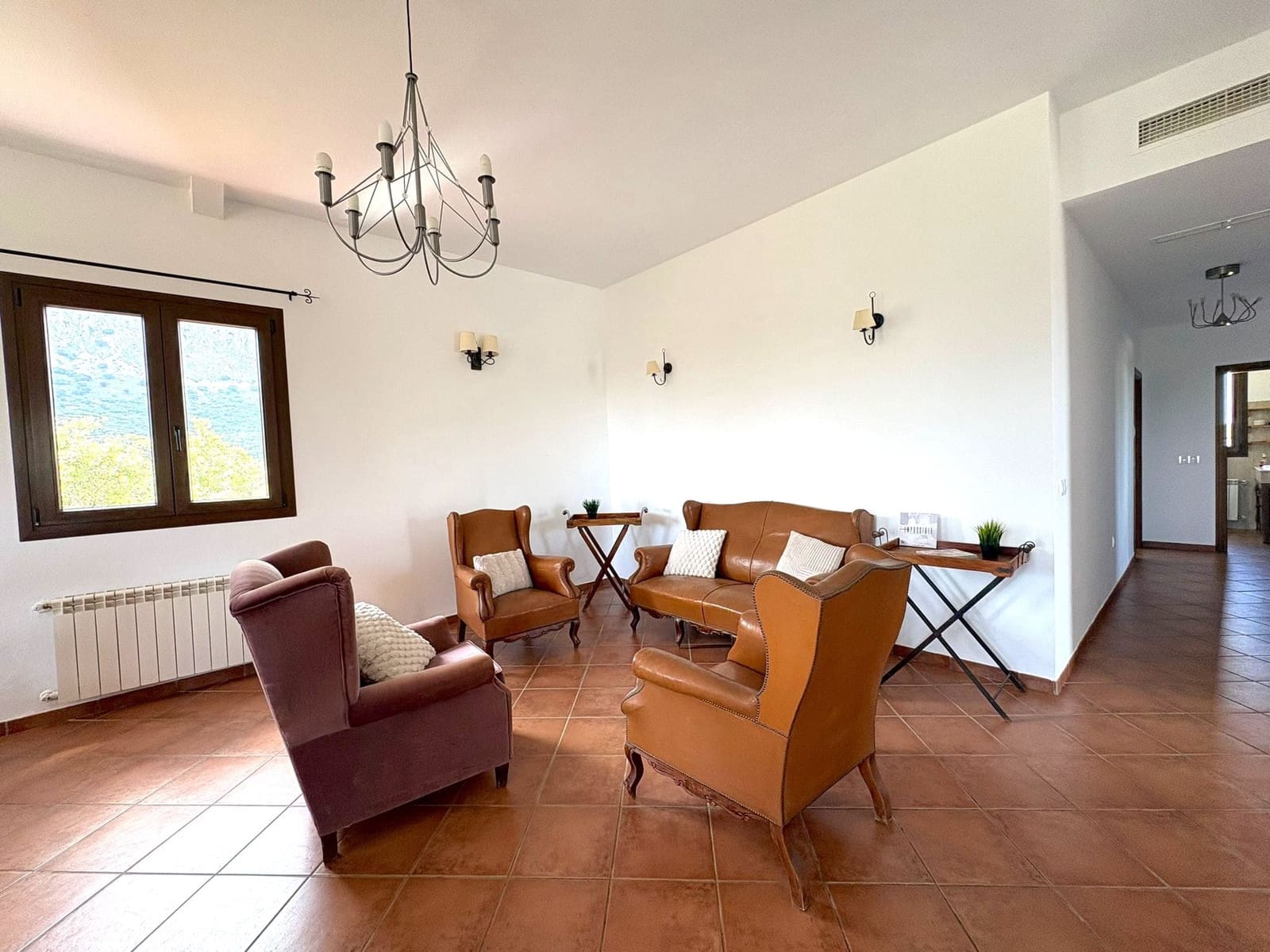 Finca/Casa Rural de 5 habitaciones en Antequera en alquiler con garaje - 1.700 € (Ref: 9807126)