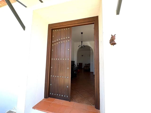 Finca/Casa Rural de 5 habitaciones en Antequera en alquiler con garaje - 1.700 € (Ref: 9807126)