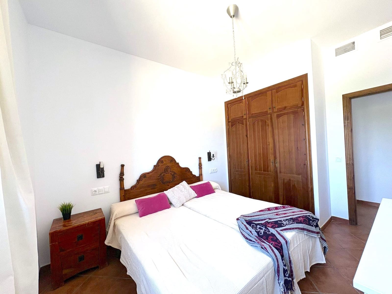 Finca/Casa Rural de 5 habitaciones en Antequera en alquiler con garaje - 1.700 € (Ref: 9807126)