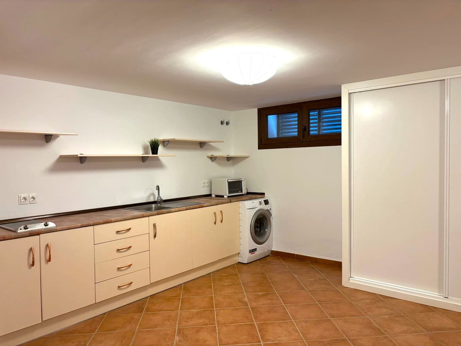 Finca/Casa Rural de 5 habitaciones en Antequera en alquiler con garaje - 1.700 € (Ref: 9807126)