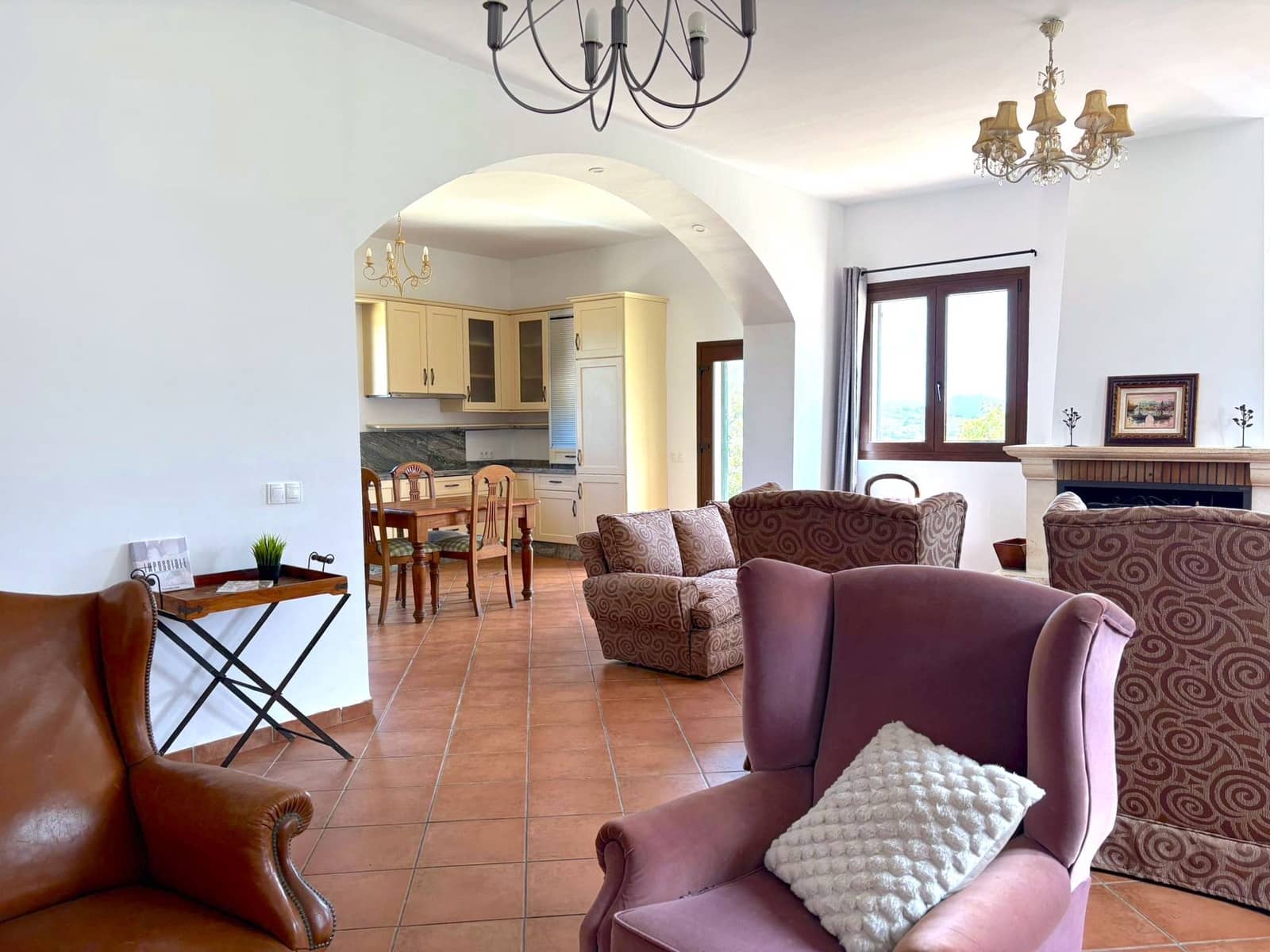 Finca/Casa Rural de 5 habitaciones en Antequera en alquiler con garaje - 1.700 € (Ref: 9807126)