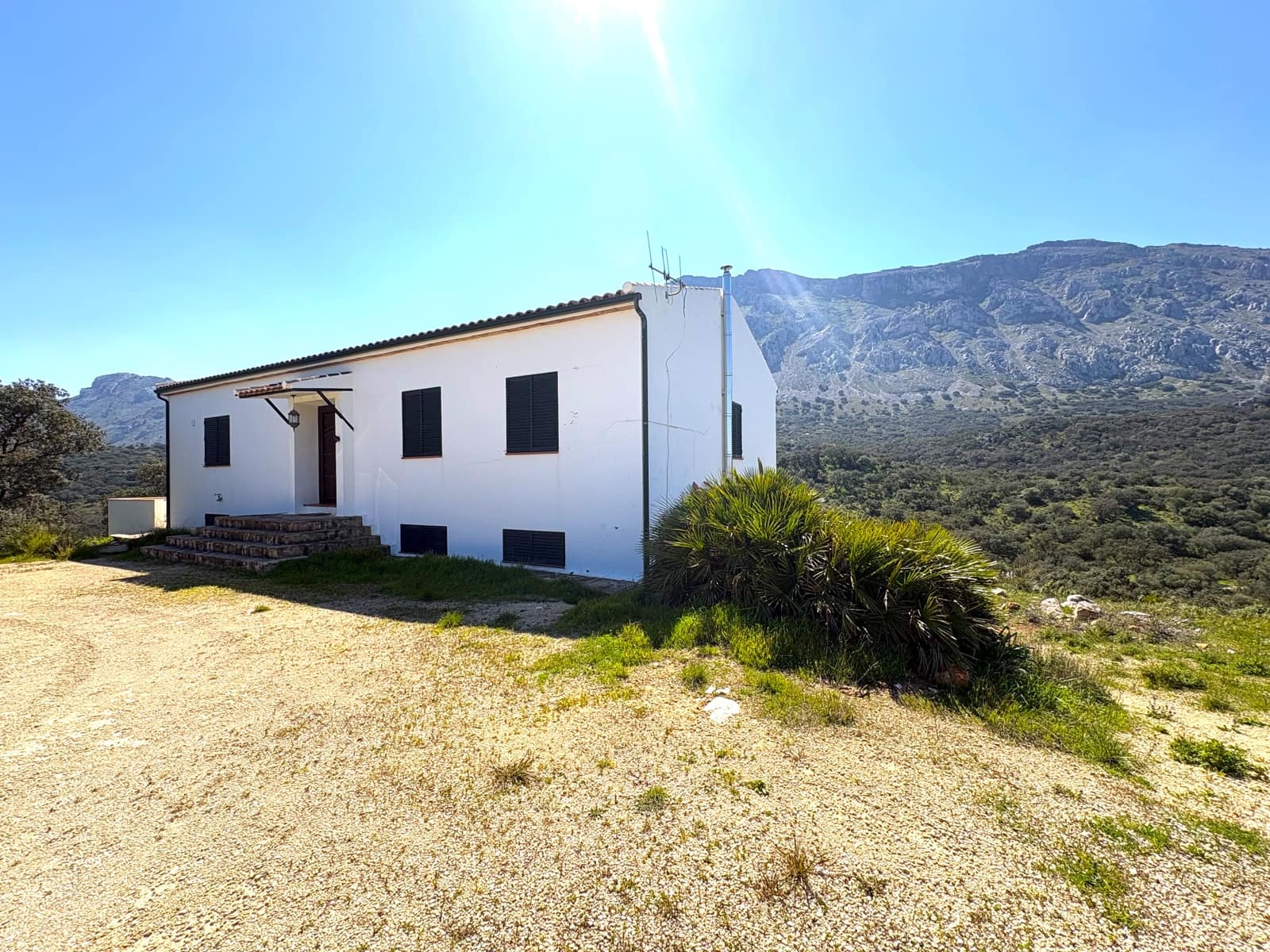Finca/Casa Rural de 5 habitaciones en Antequera en alquiler con garaje - 1.700 € (Ref: 9807126)
