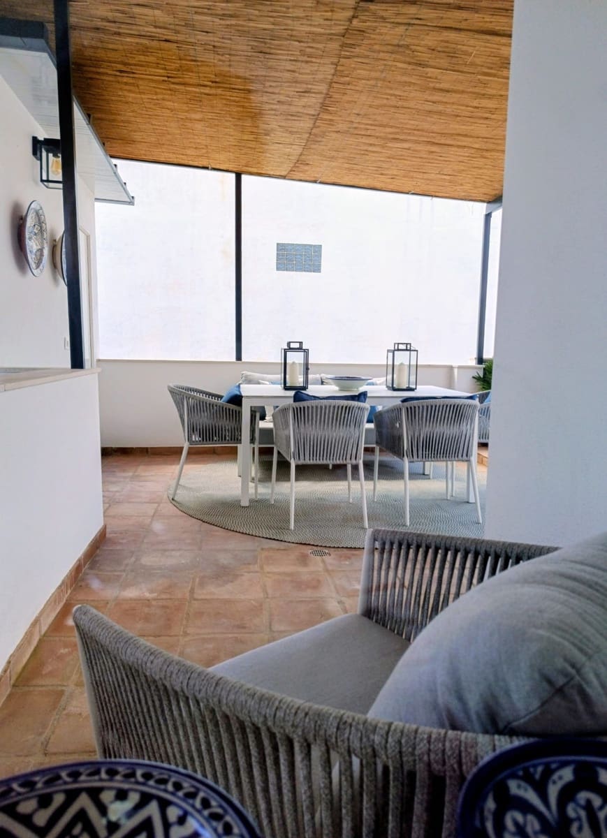7 chambre Maison de Ville à vendre à Malaga ville - 690 000 € (Ref: 9818448)