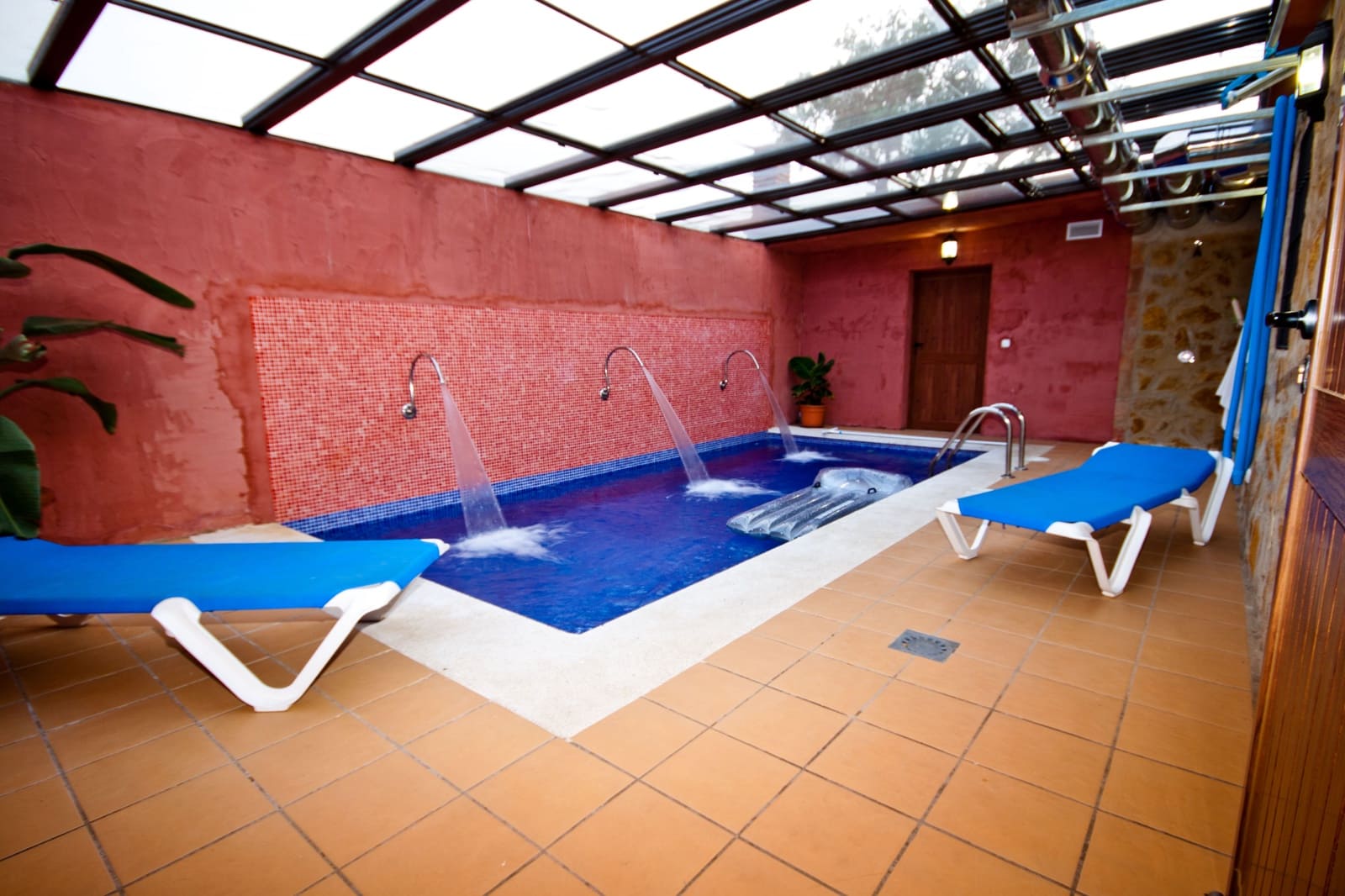 2 sypialnia Finka/Dom wiejski do wynajęcia w Alora z basenem garażem - 1 500 € (Ref: 9819516)