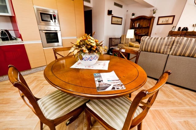 2 sypialnia Finka/Dom wiejski do wynajęcia w Alora z basenem garażem - 1 500 € (Ref: 9819516)