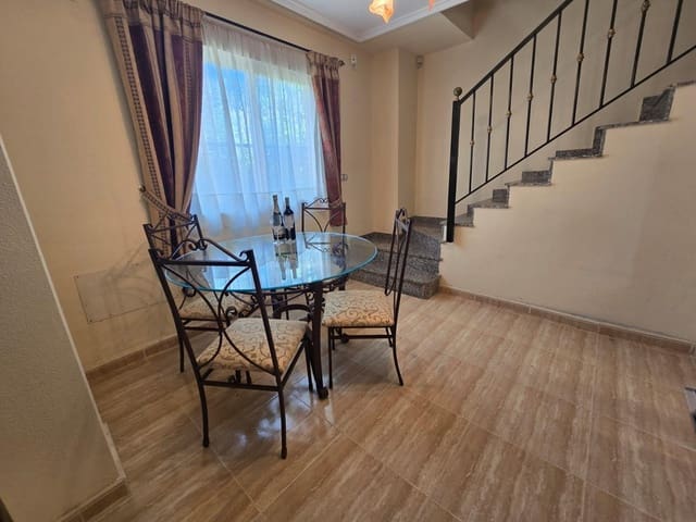 3 soveværelse Villa til salg i Algorfa med swimmingpool - € 199.000 (Ref: 10051859)