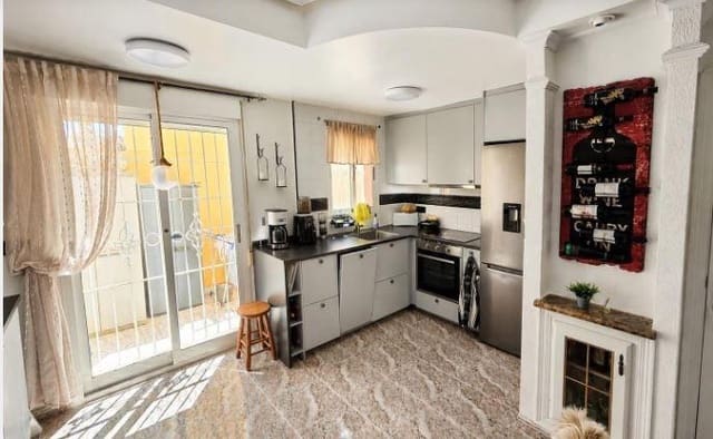 2 Zimmer Reihenhaus zu verkaufen in Las Filipinas mit Pool - 159.900 € (Ref: 10166747)