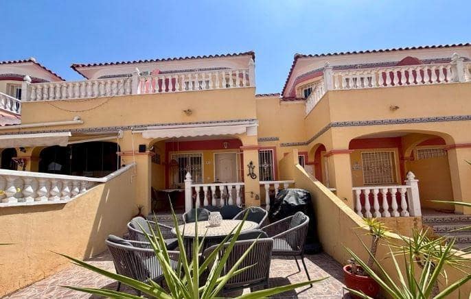 2 Zimmer Reihenhaus zu verkaufen in Filipinas mit Pool - 159.900 € (Ref: 10166747)