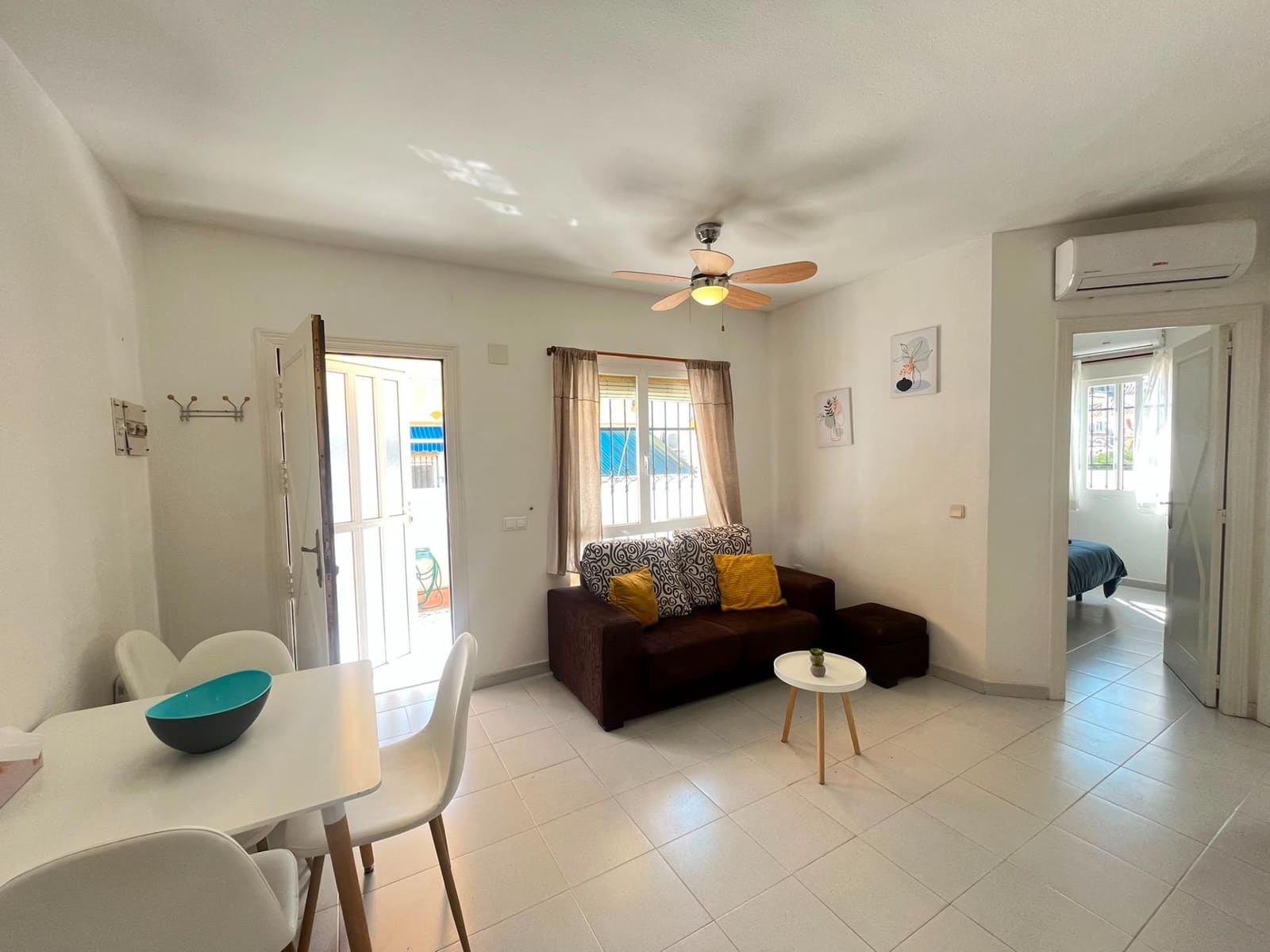 2 Zimmer Doppelhaus zu verkaufen in La Siesta mit Pool - 165.000 € (Ref: 10174028)