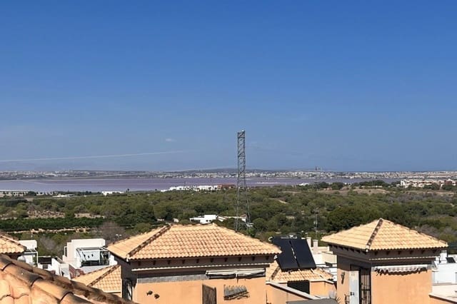 3 quarto Moradia em Banda para venda em Punta Prima, Orihuela com piscina - 245 000 € (Ref: 9773097)