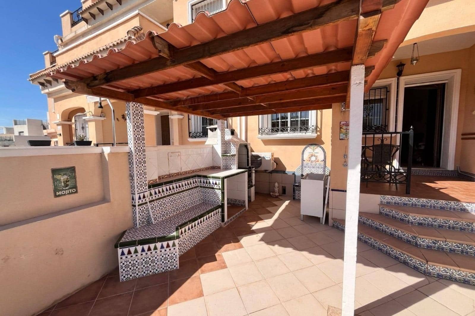 3 quarto Moradia em Banda para venda em Orihuela Costa com piscina - 245 000 € (Ref: 9773097)