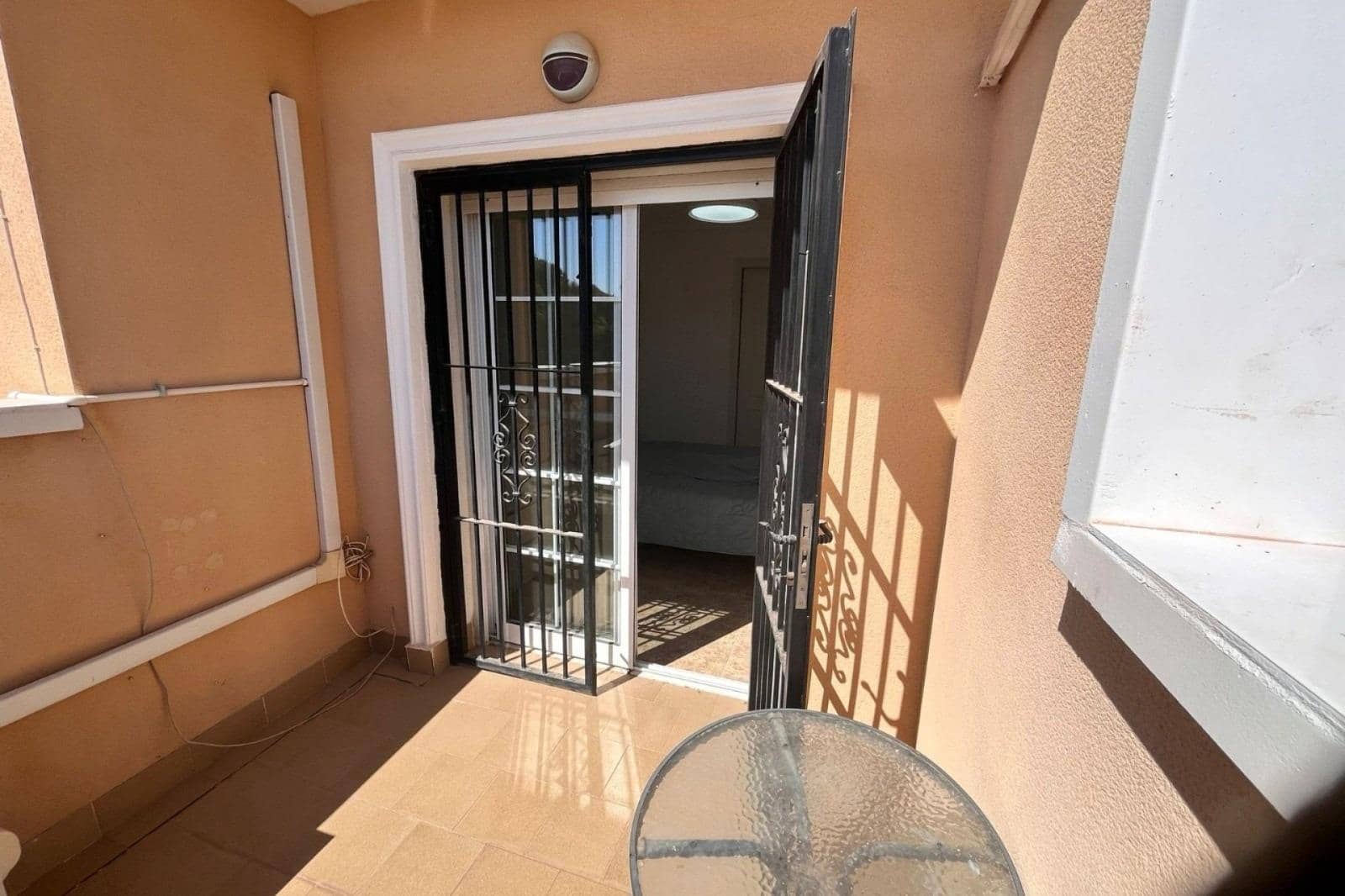 3 quarto Moradia em Banda para venda em Orihuela Costa com piscina - 245 000 € (Ref: 9773097)