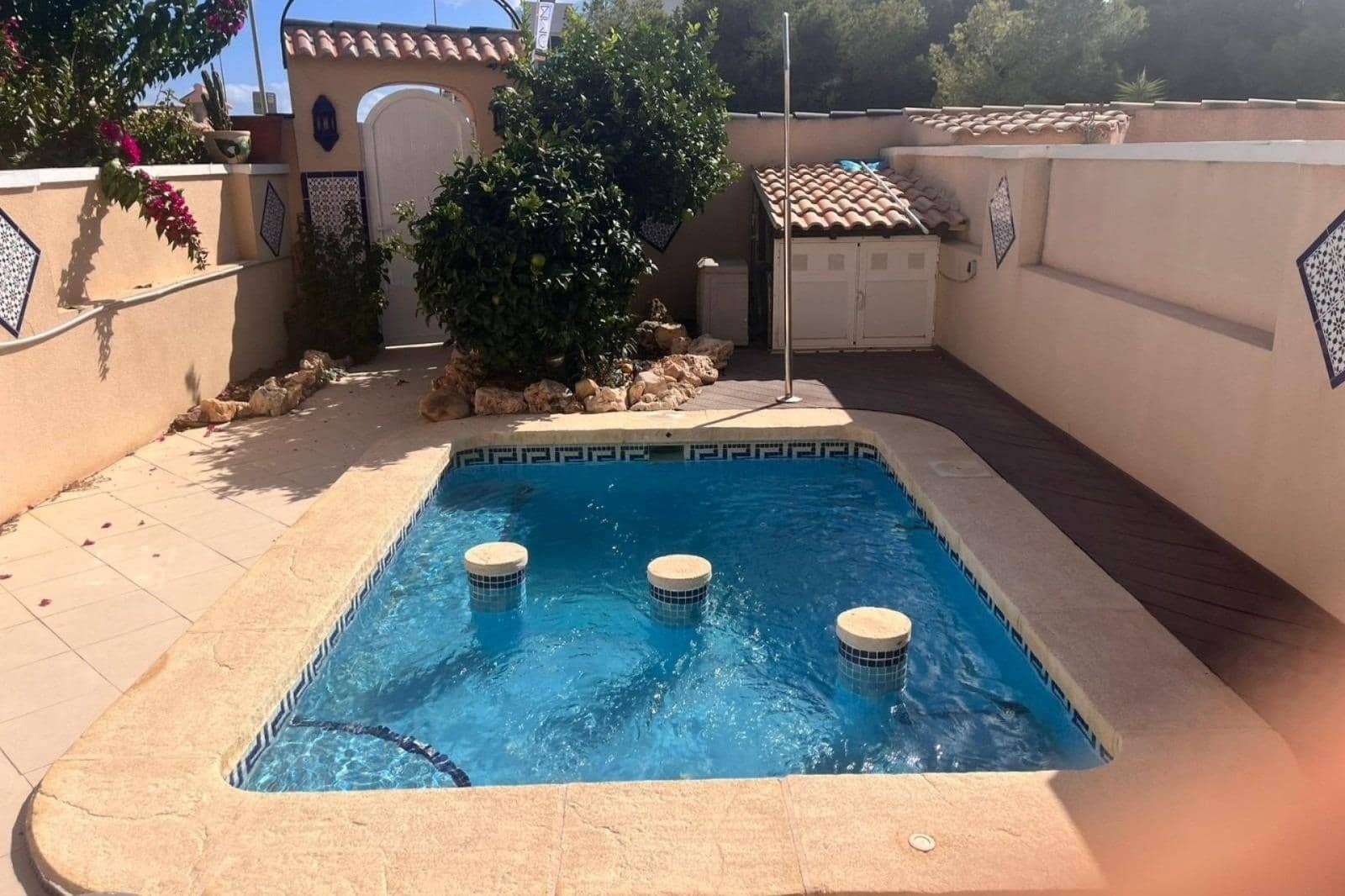 3 quarto Moradia em Banda para venda em Orihuela Costa com piscina - 245 000 € (Ref: 9773097)