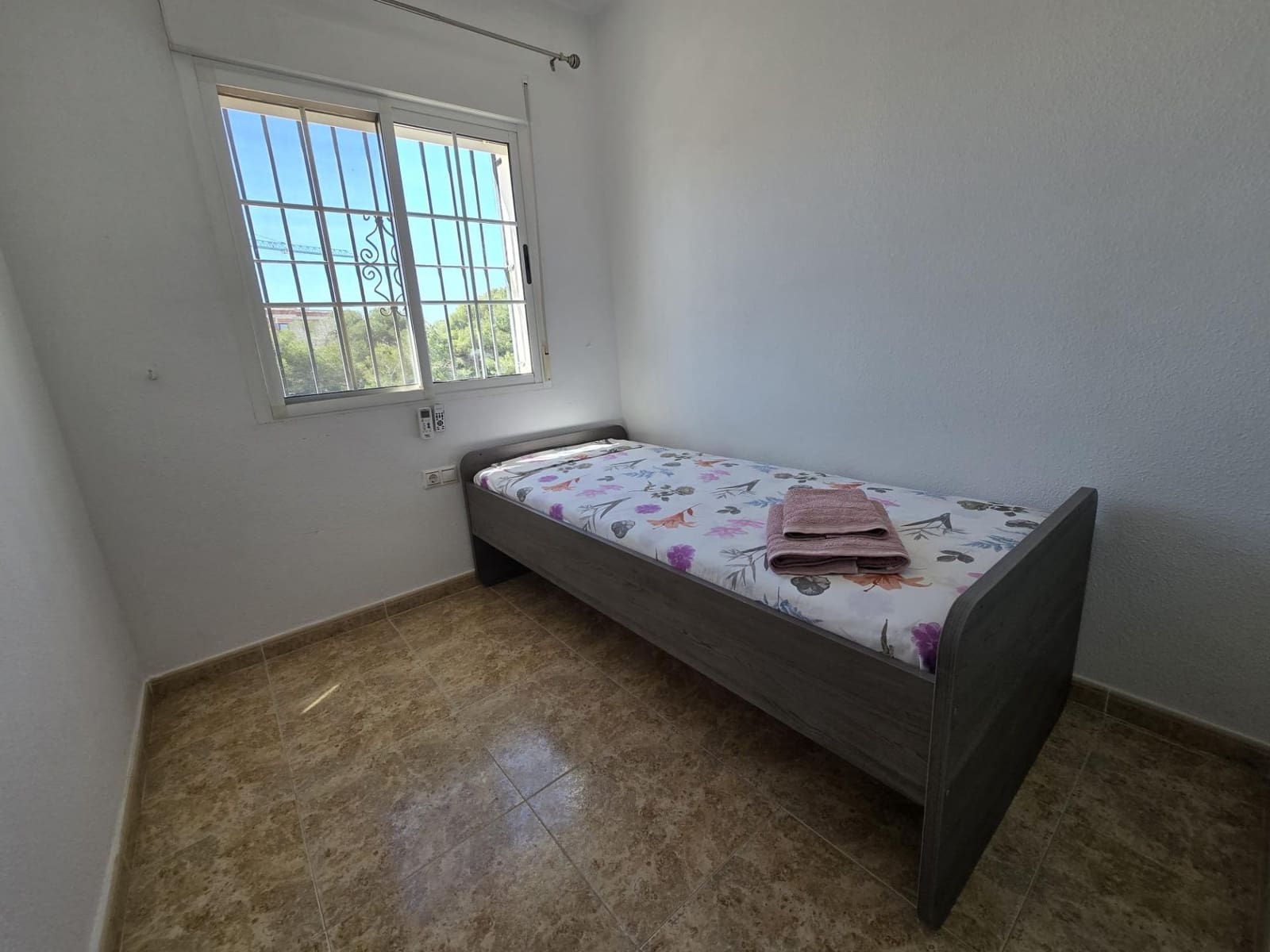 3 bedroom Terraced Villa for sale in Villamartin with pool - € 245,000 (Ref: 9773097)