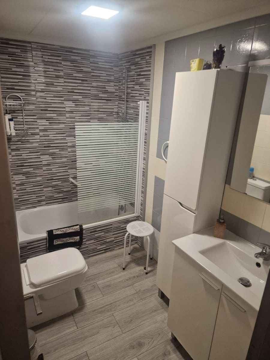 Apartamento de 3 habitaciones en Torrevieja en venta - 209.000 € (Ref: 9814372)