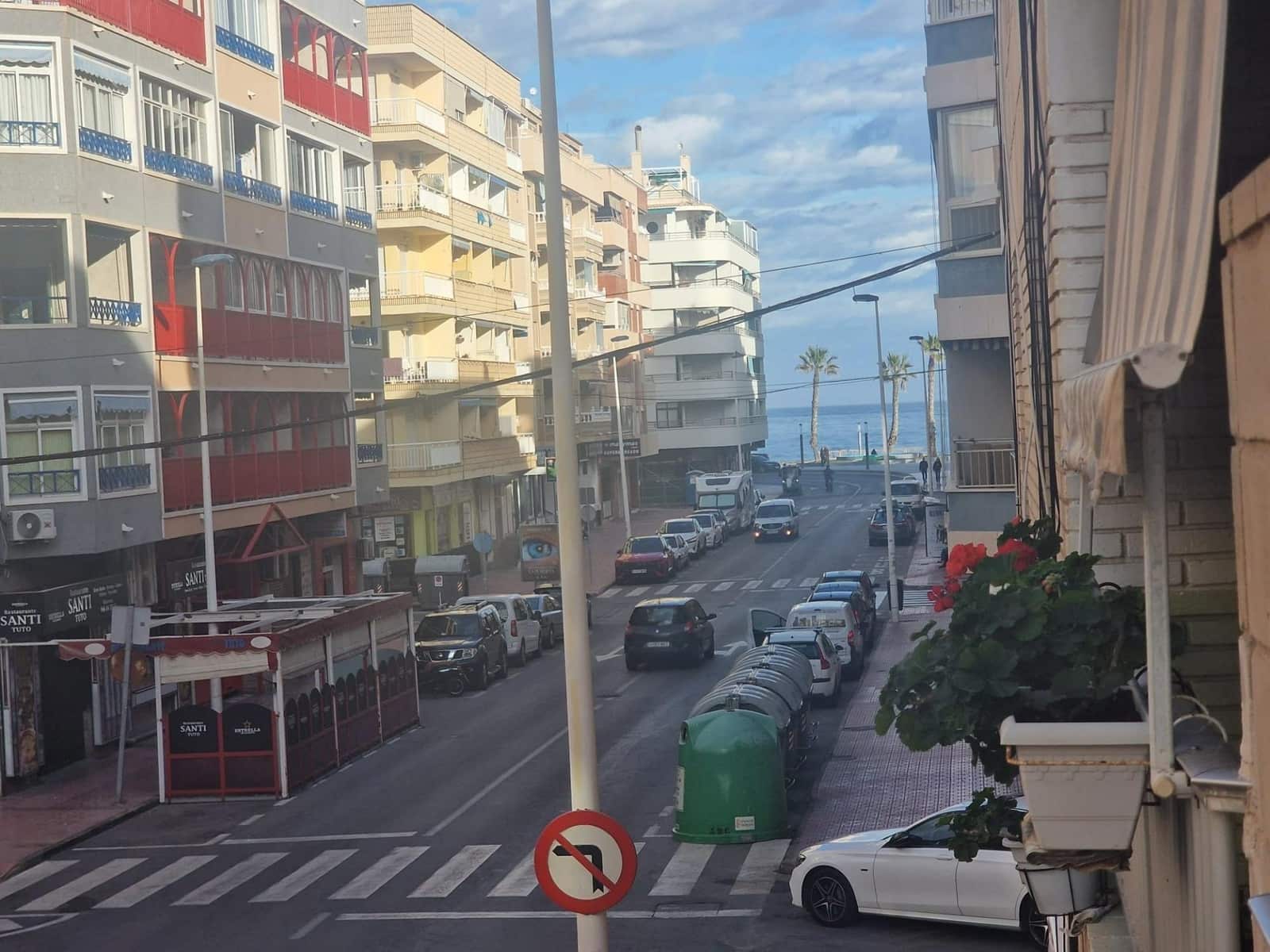 Apartamento de 3 habitaciones en Torrevieja en venta - 209.000 € (Ref: 9814372)