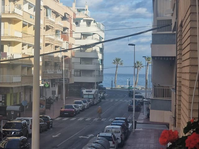 Apartamento de 3 habitaciones en Playa del Cura, Torrevieja en venta - 209.000 € (Ref: 9814372)
