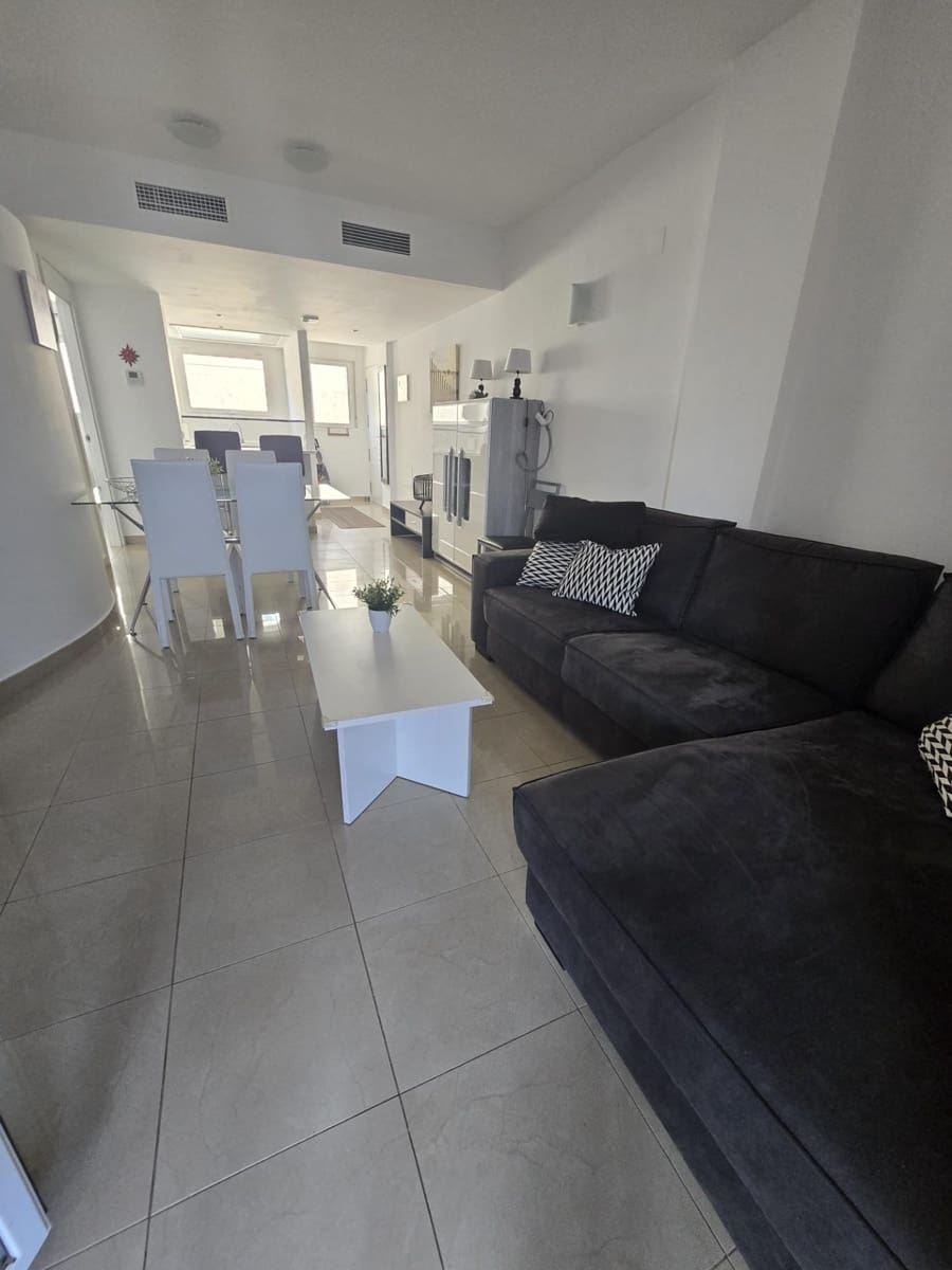 2 camera da letto Appartamento in vendita in Playa Flamenca con piscina - 230.000 € (Rif: 9903976)