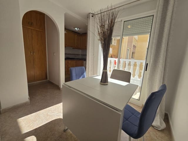 1 bedroom Studio for sale in Centro, Torrevieja with pool - € 104,900 (Ref: 9903977)