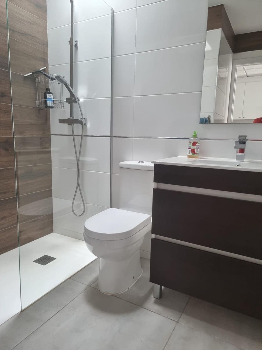 3 bedroom Bungalow for sale in Torrevieja - € 139,000 (Ref: 9990759)