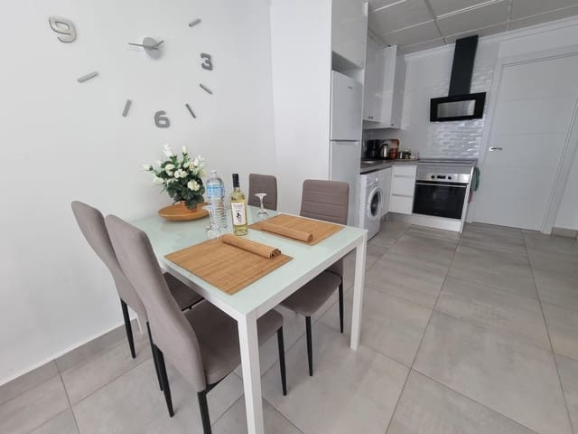 3 bedroom Bungalow for sale in Torrevieja - € 139,000 (Ref: 9990759)