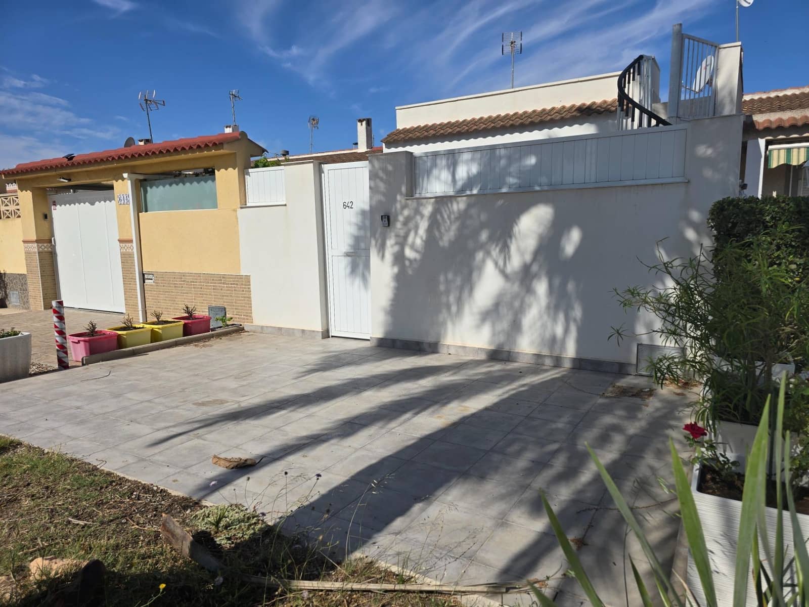 3 bedroom Bungalow for sale in Torrevieja - € 139,000 (Ref: 9990759)