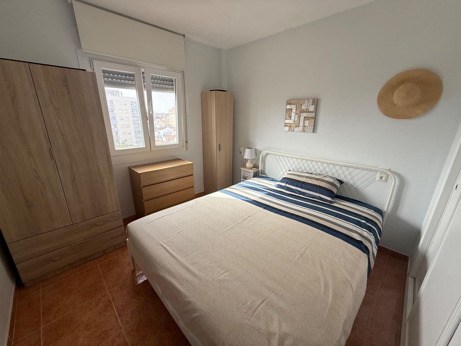 Huoneisto myytävänä paikassa Torrevieja mukana uima-altaan - 132 500 € (Ref: 9995807)