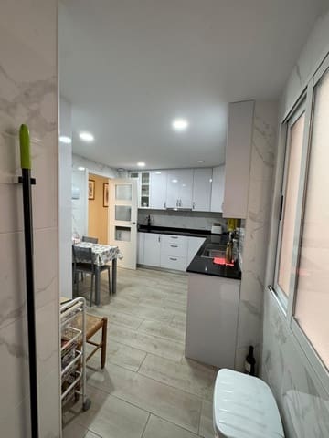3 soveværelse Lejlighed til salg i Avenida Habaneras - Curva de Palangre, Torrevieja - € 204.900 (Ref: 9995810)