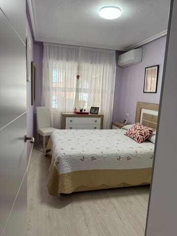 3 soveværelse Lejlighed til salg i Avenida Habaneras - Curva de Palangre, Torrevieja - € 204.900 (Ref: 9995810)