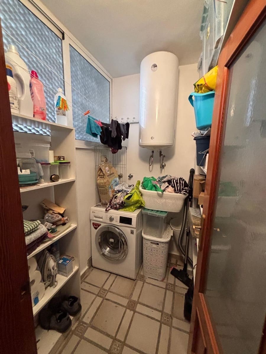 Bungalow de 2 habitaciones en Villamartin en venta - 190.000 € (Ref: 9997152)