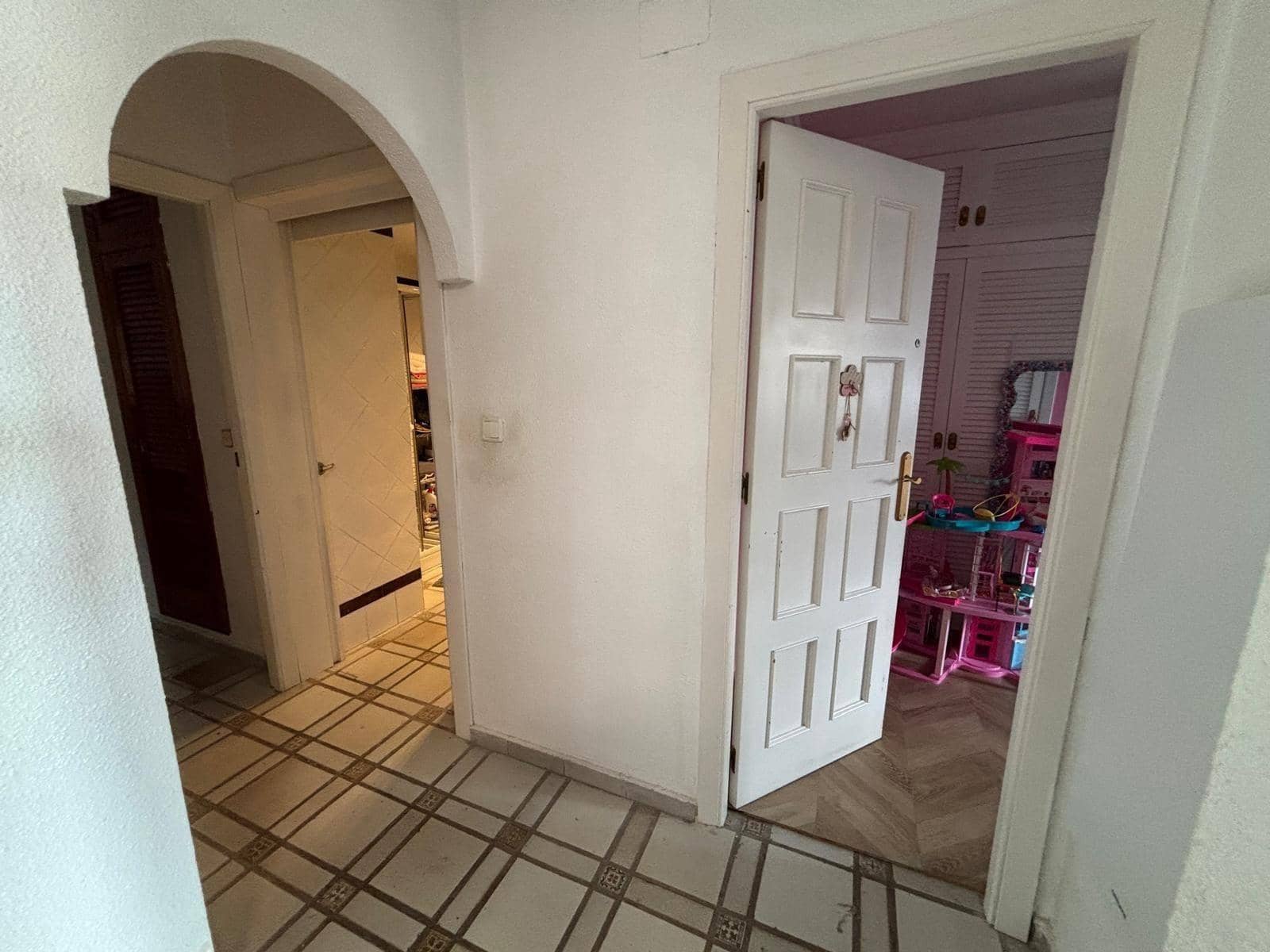 Bungalow de 2 habitaciones en Villamartin en venta - 190.000 € (Ref: 9997152)
