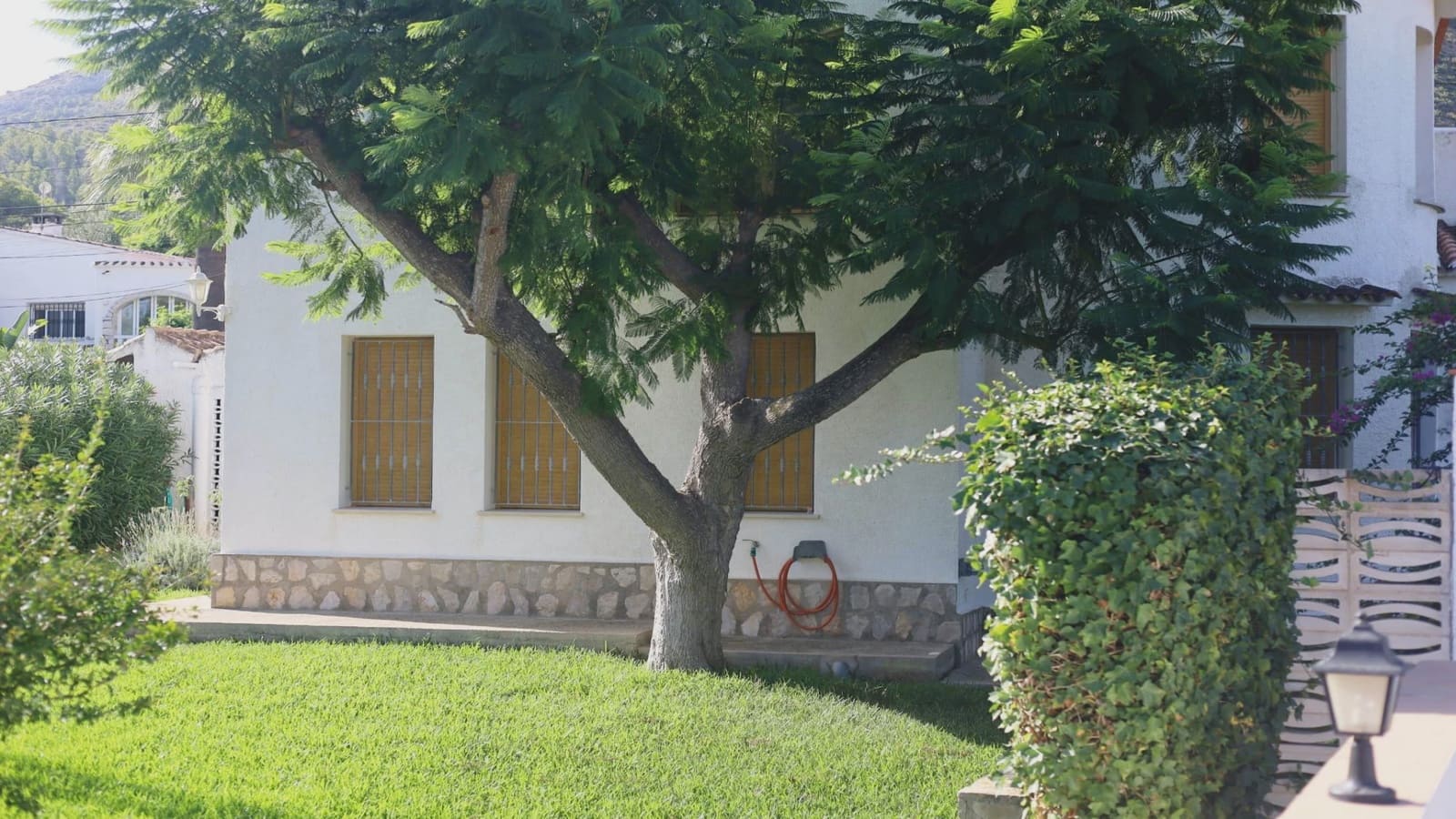 4 soveværelse Villa til salg i Denia med swimmingpool garage - € 405.000 (Ref: 10057647)
