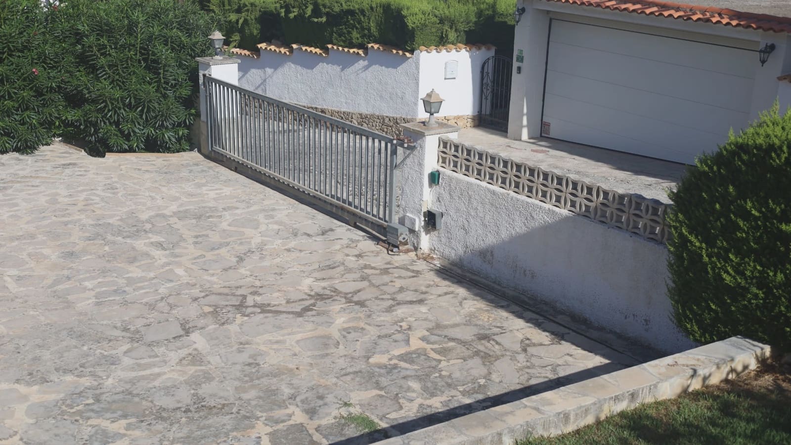 4 soveværelse Villa til salg i Denia med swimmingpool garage - € 405.000 (Ref: 10057647)
