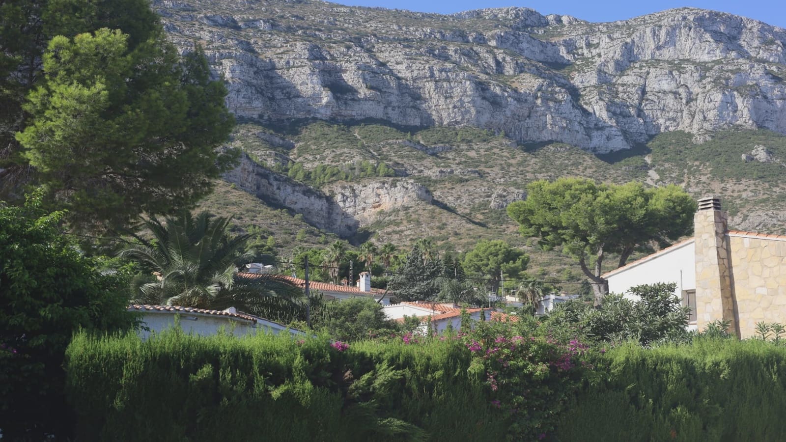 4 soveværelse Villa til salg i Denia med swimmingpool garage - € 405.000 (Ref: 10057647)