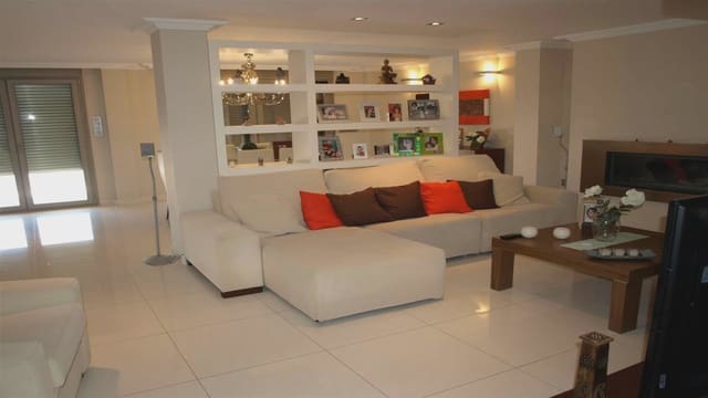 8 chambre Finca/Maison de Campagne à vendre à Dénia avec piscine - 935 000 € (Ref: 9164419)