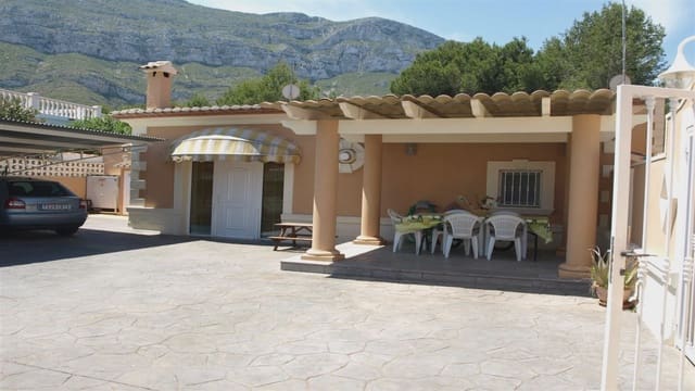 8 chambre Finca/Maison de Campagne à vendre à Dénia avec piscine - 935 000 € (Ref: 9164419)