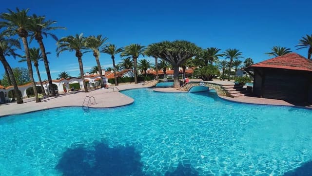 Apartamento de 3 habitaciones en Dénia en venta con piscina garaje - 680.000 € (Ref: 9164430)