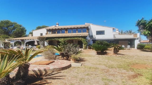 5 Zimmer Villa zu verkaufen in Dénia mit Pool - 2.800.000 € (Ref: 9164441)