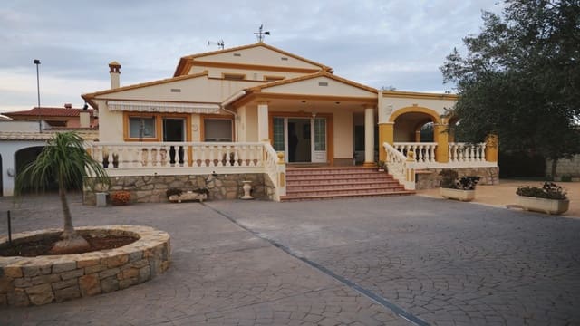 3 sovrum Villa till salu i Dénia med pool garage - 695 000 € (Ref: 9164444)