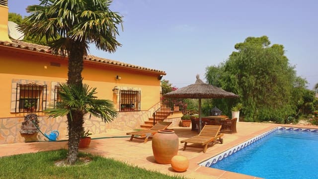 4 soverom Finca/Herregård til salgs i Dénia med svømmebasseng garasje - € 995 000 (Ref: 9194749)