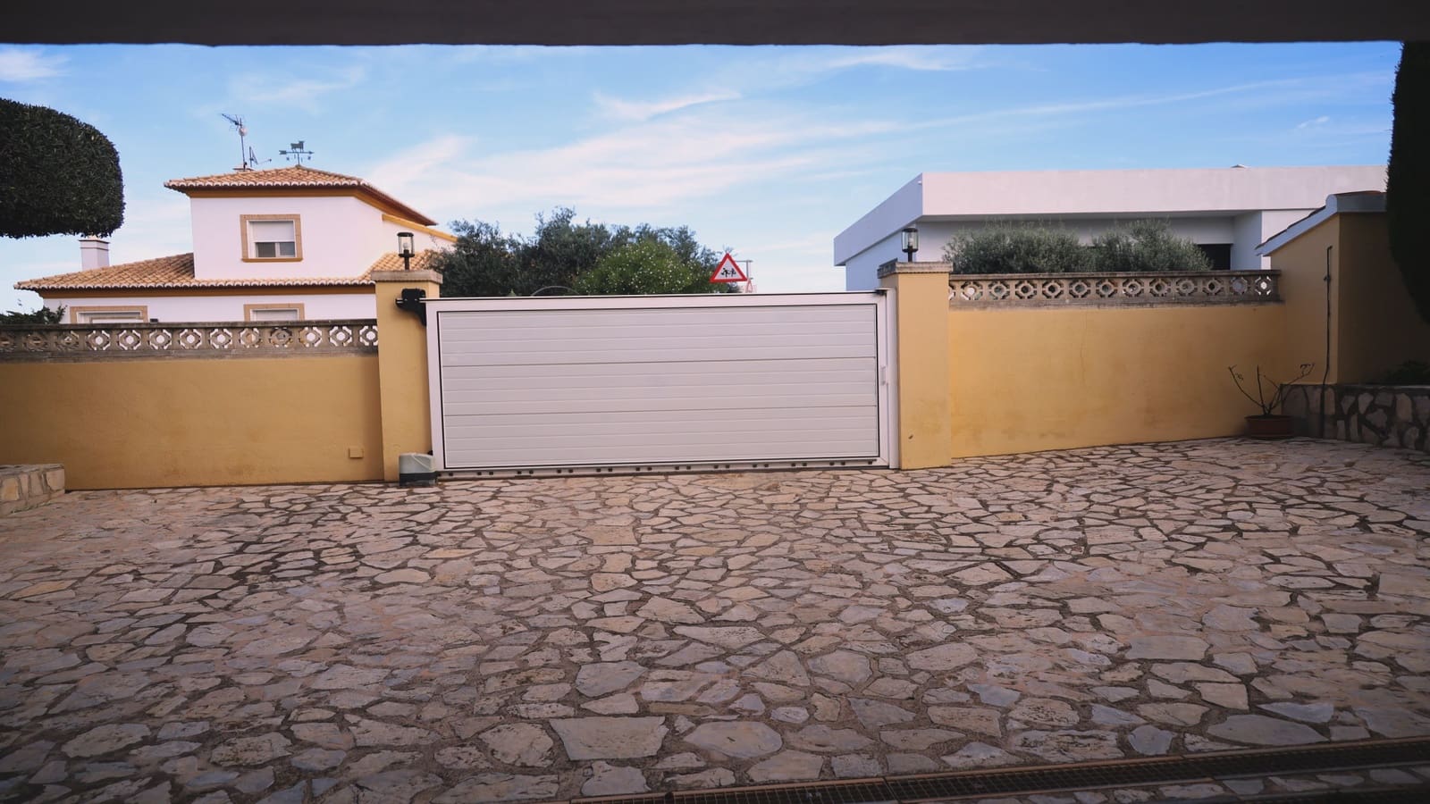 5 Zimmer Villa zu verkaufen in Denia mit Pool Garage - 885.000 € (Ref: 9341763)