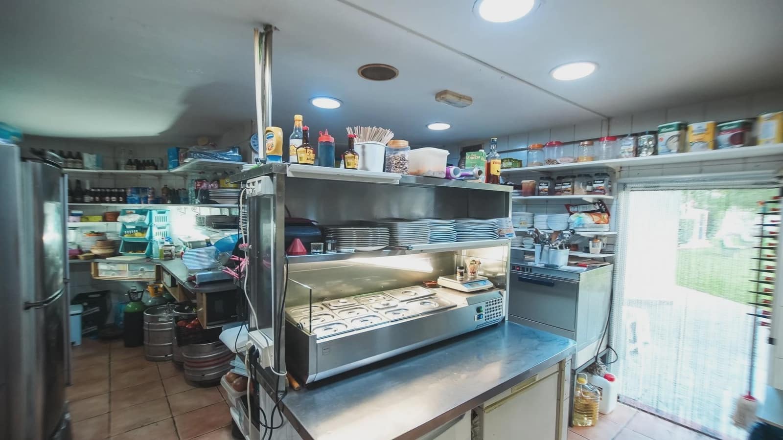 1 bedroom Restaurant/Bar for sale in Denia - € 125,000 (Ref: 9475584)