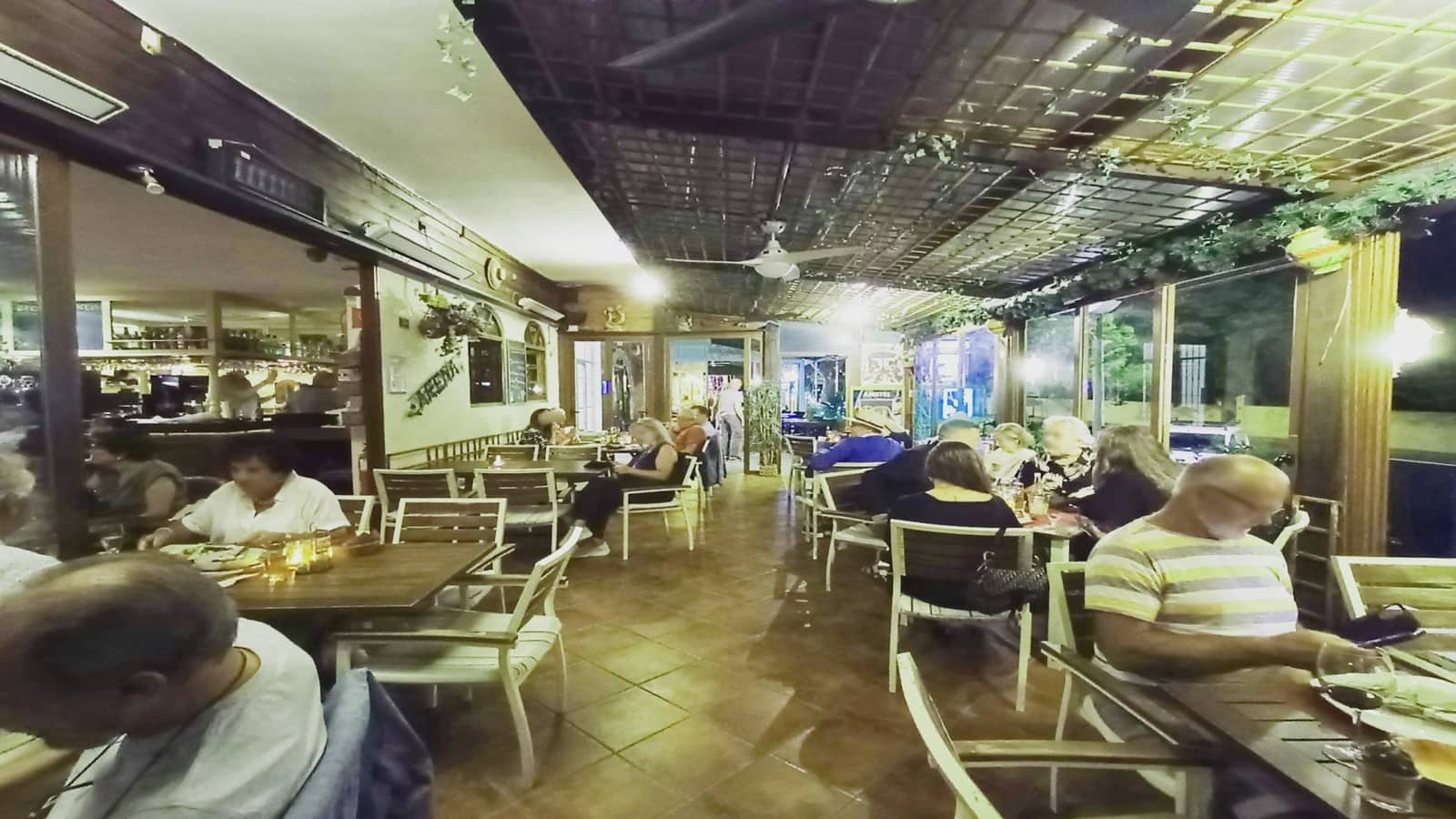 1 bedroom Restaurant/Bar for sale in Denia - € 125,000 (Ref: 9475584)