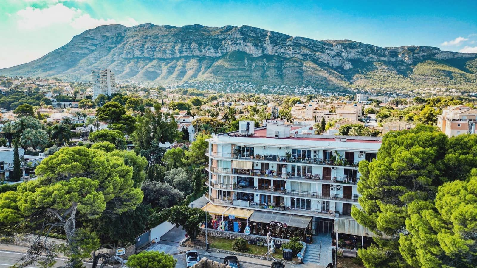 1 bedroom Restaurant/Bar for sale in Denia - € 125,000 (Ref: 9475584)