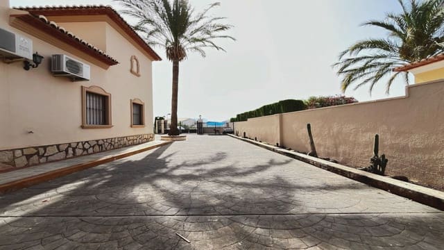 3 camera da letto Villa in vendita in Beniarbeig con piscina garage - 790.000 € (Rif: 9564058)